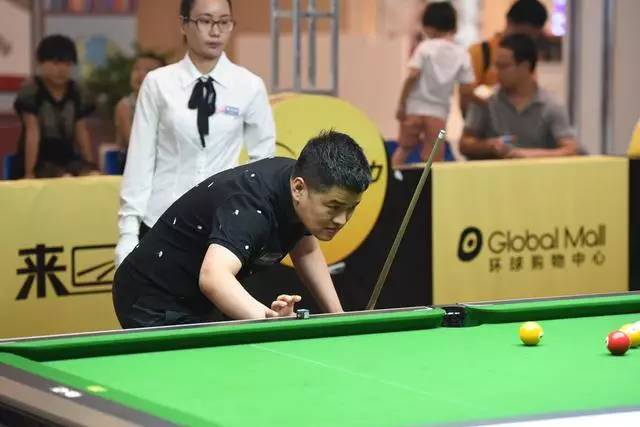 柏林联合的