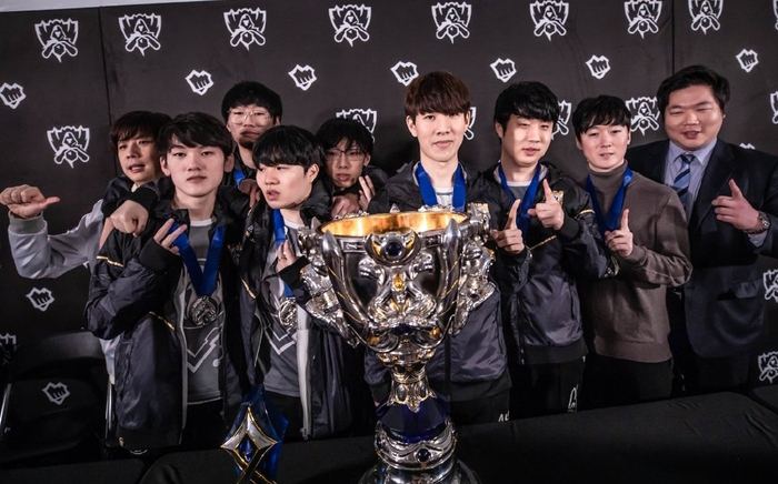 间与空间的 间与空间的