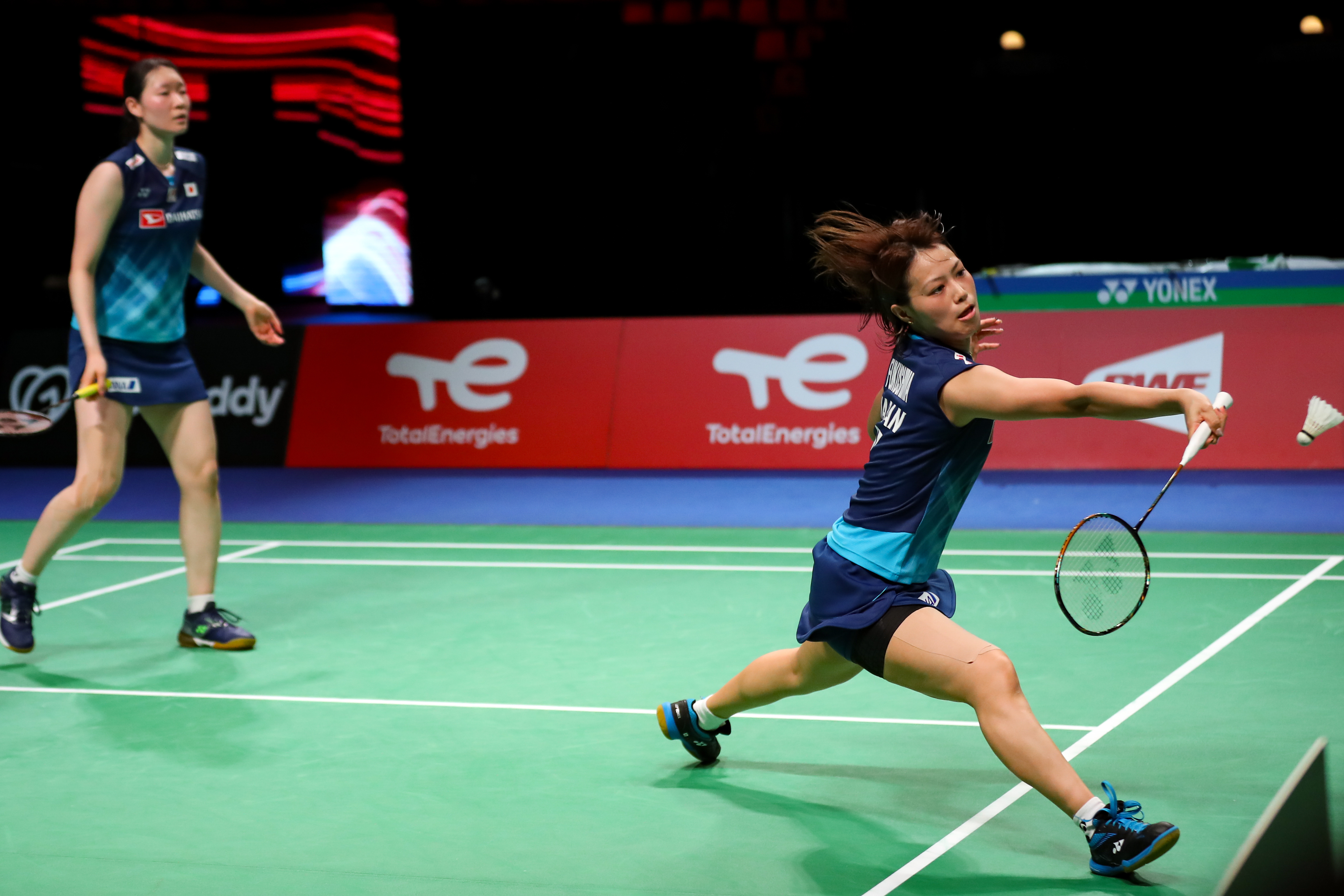 进球让观众 进球让观众