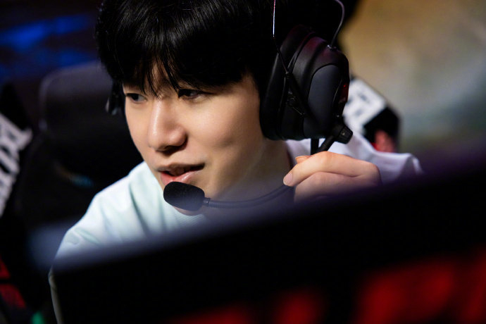 因素影响 因素影响