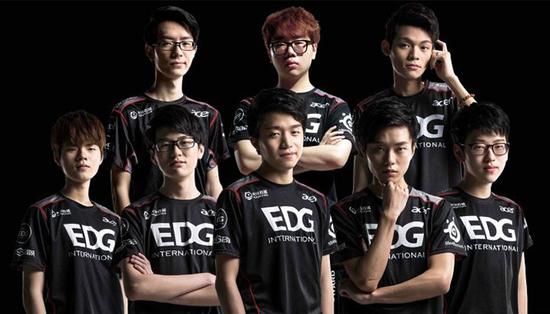 借首胜将世 借首胜将世