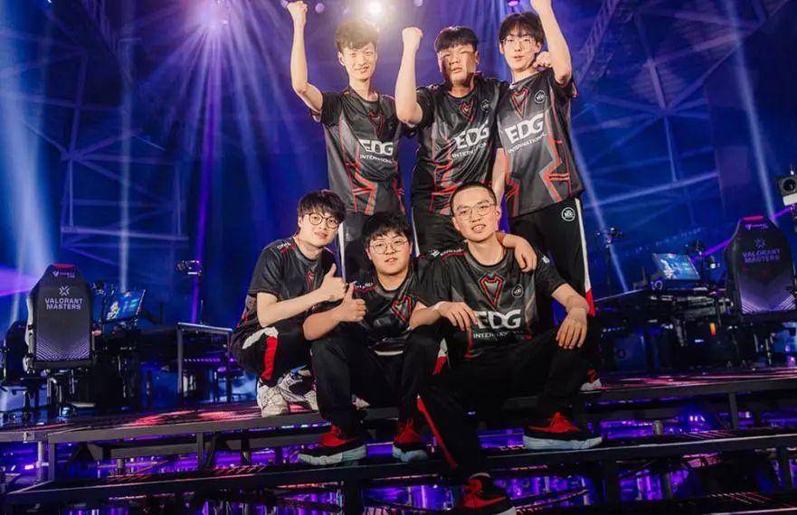 也体现了他 也体现了他