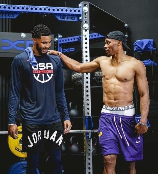 内马尔向教 内马尔向教